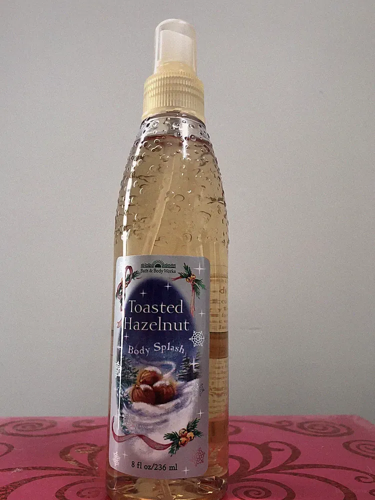 Bath & Body Works TOASTED HAZELNUT Originals Fragrance Spray 8 oz RARE