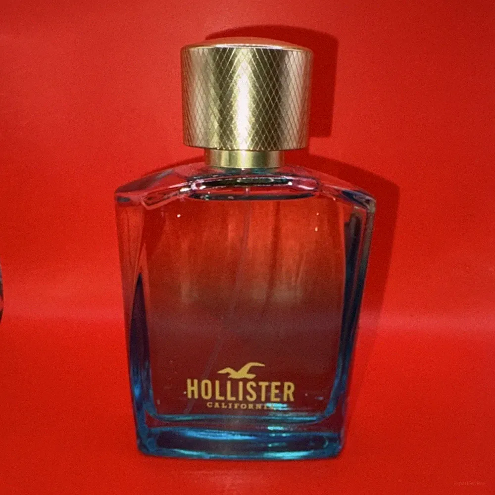 Hollister California Eau De Toilette Fragrance Bottle for Men